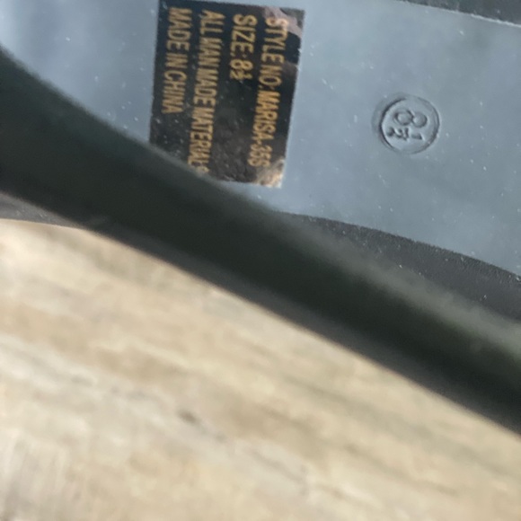 Black High heels Stilettos light use - Picture 4 of 9